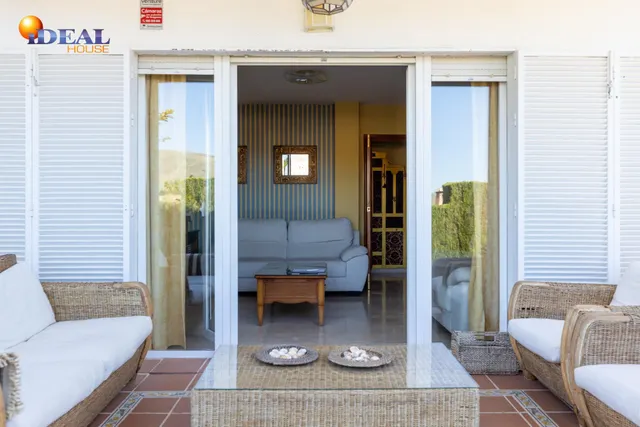 *  Espectacular chalet con piscina y vistas impresionantes — 44