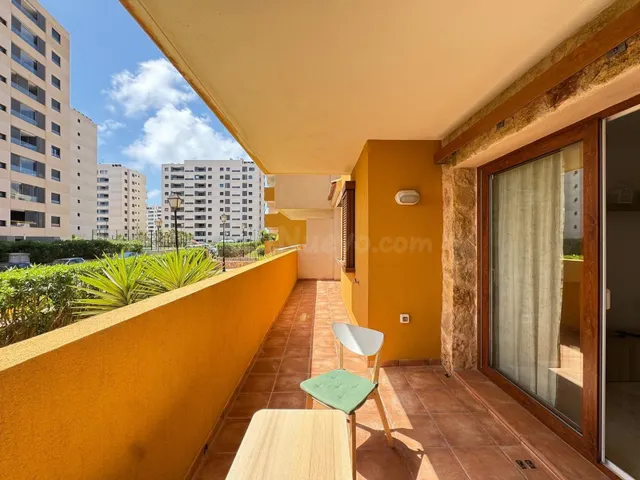 APARTAMENTO EN RECOLETA CON VISTAS AL MAR! PRECIOSO BAJO DE 