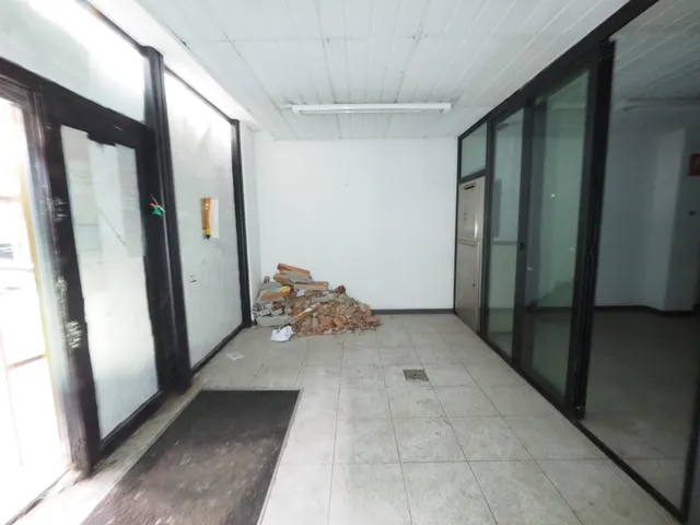 SE VENDE LOCAL COMERCIAL EN MATARÓ — 6