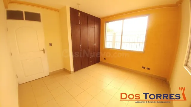 $us.-75.000 Próximo Castillo Amplio Departamento con 4 dormi - foto 3