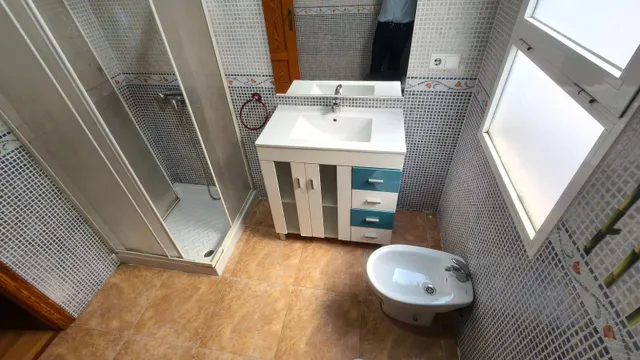 Vivienda con balcón en Alicante a metros del Hospital General Dr. Balmis — 14