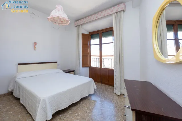 Espectacular edificio a 3 calles con vivienda y locales comerciales en pleno centro de Alhama de Gr — 31