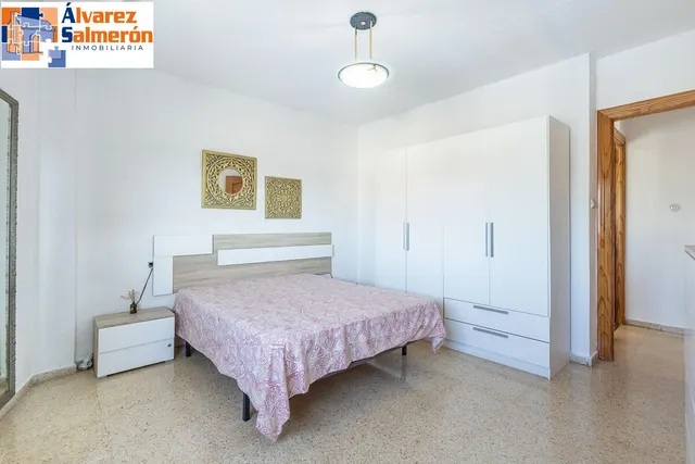 Magnífico piso ideal para invertir o para vivir sin vecinos y con vistas despejadas. — 13