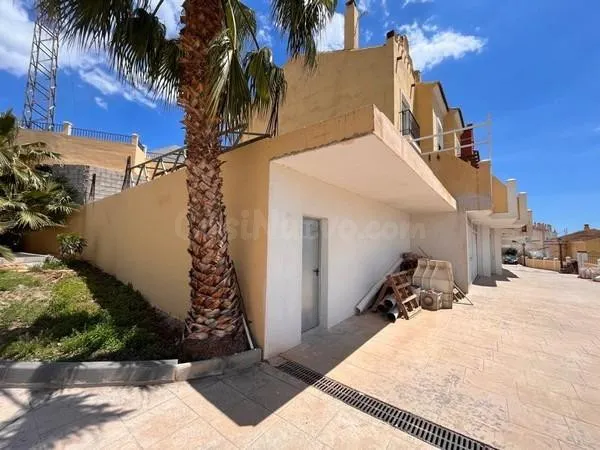 Venta de 2 Pisos en construcción + 2 Plazas de PK, Urbanización La Noria, en Nerja - Málaga. — 5