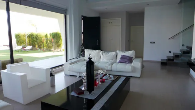 Chalet en venta — 8