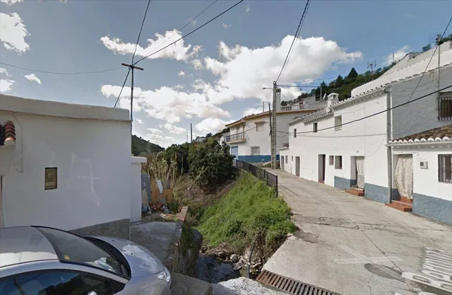 Venta casa en Canillas de Aceituno (Málaga)