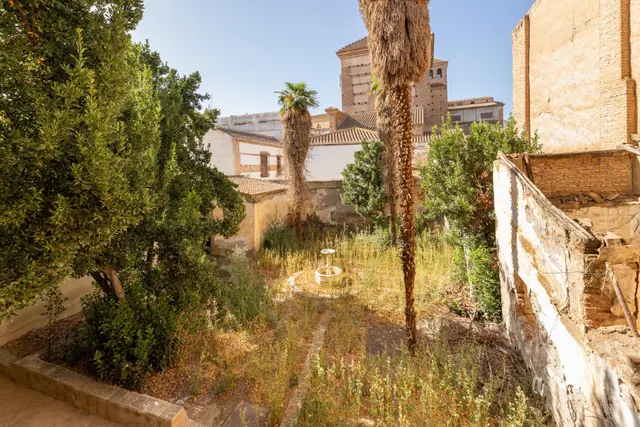 DETRÁS DE LA CATEDRAL DE GUADIX — 11