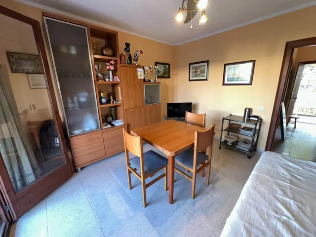 Apartamento de 2 dormitorios en Els Munts con plaza de garaje y cerca de la playa — 16