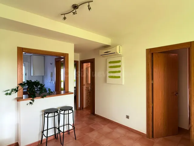 Precioso ático en La Puebla con piscina comunitaria - foto 5