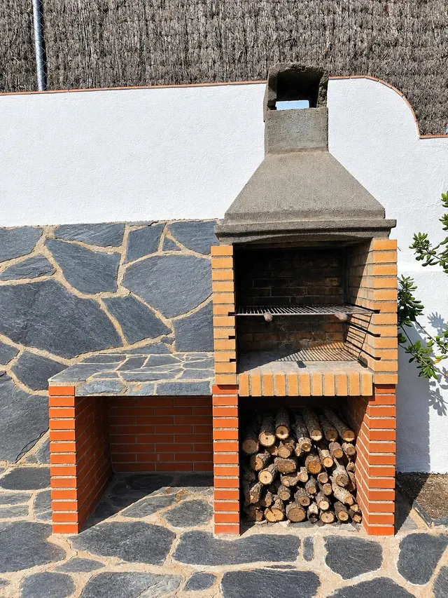Casa con piscina privada, jardín y porche en Can Sors — 47