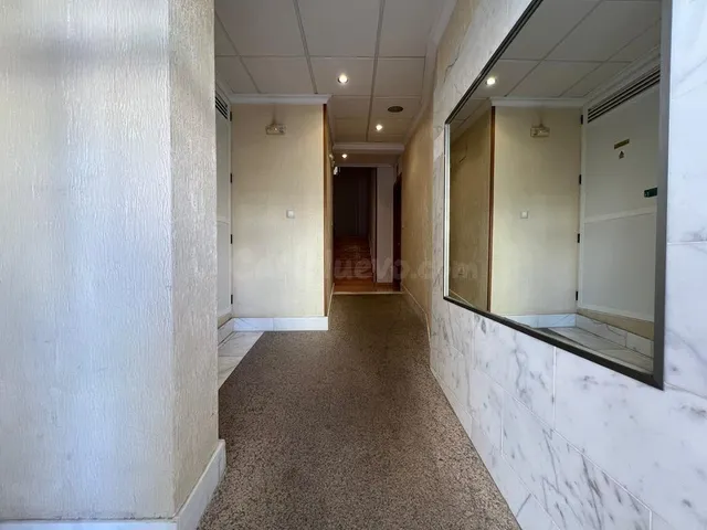 Piso de esquina en el centro de Torrevieja – ¡a solo 400 m del Paseo Marítimo! — 25