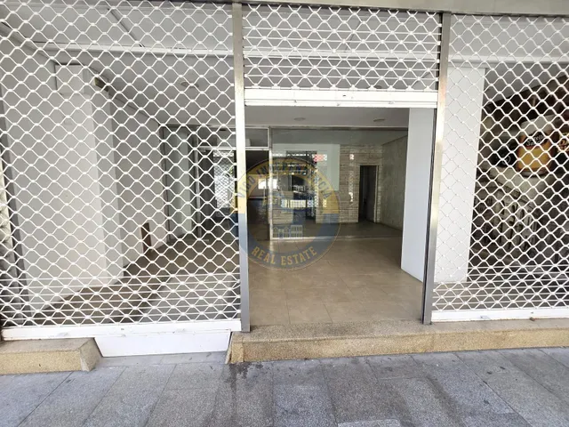 Cafetería con excelente ubicación — 33