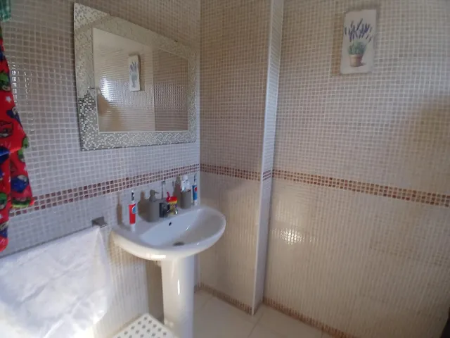 Fantástico adosado con garaje privado y patio en Carcaixent! — 7