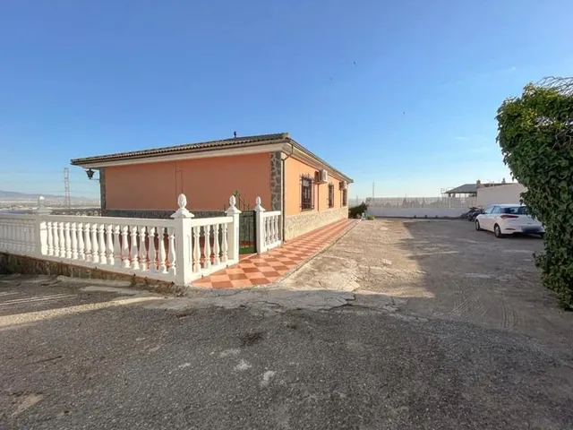 CHALET EN VENTA ATARFE — 37