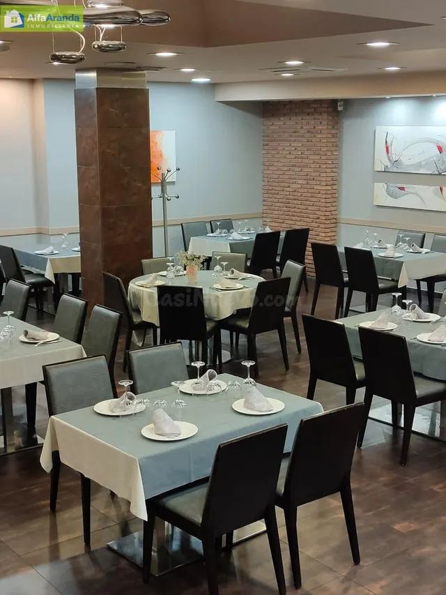 RESTAURANTE CON TRASPASO EN ALQUILER, CÉNTRICO Y CON AMPLIA  - foto 3