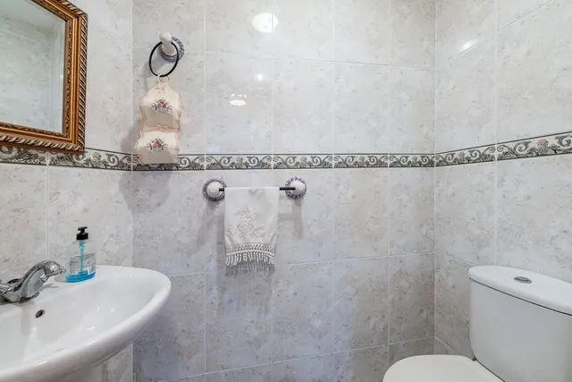 Adosado 4 habitaciones 379m² en venta - Centro — 24
