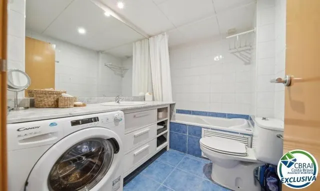 Ático de 61 m2, con 60 m2 de terraza-solarium, LICENCIA TURISTICA. — 26