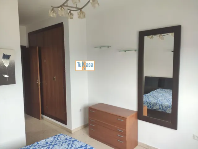 Piso Trabajadores temporales en zona Montesol, Cáceres — 18