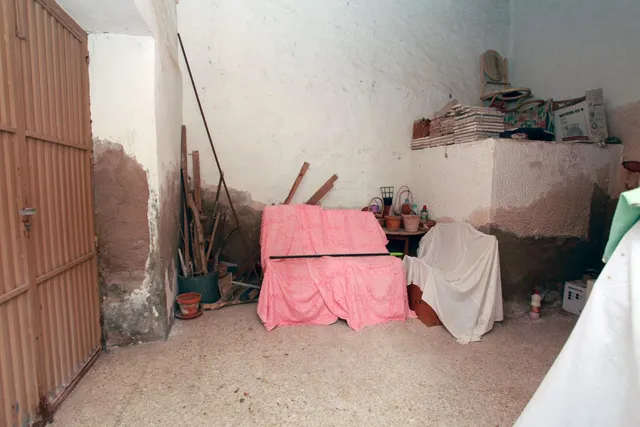 Casa de pueblo 4 habitaciones, planta baja con patio, garaje y gran potencial en La Palma — 48