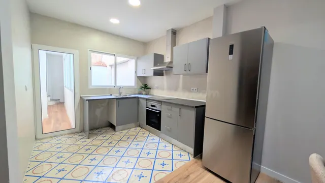 ¡OPORTUNIDAD ÚNICA, ZONA CORAZÓN DE JESÚS, PISO TOTALMENTE REFORMADO, 3 DORMITORIOS, 1 BAÑO, TERRAZA 25 m2 Y ENTRADA INDEPENDIENTE! — 4