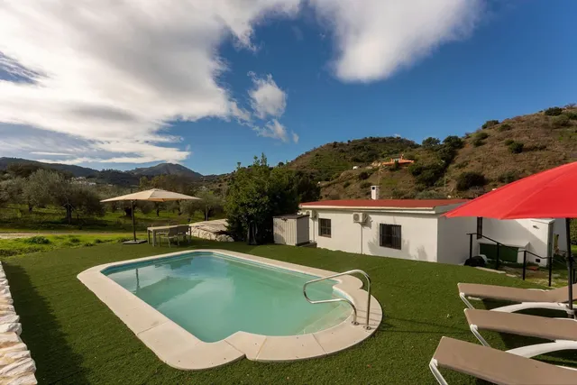 Finca rústica 2 habitaciones 124m² en venta - South of spain — 28