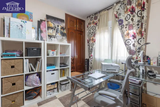Casa en Armilla con terraza, patio y amplia cochera — 33