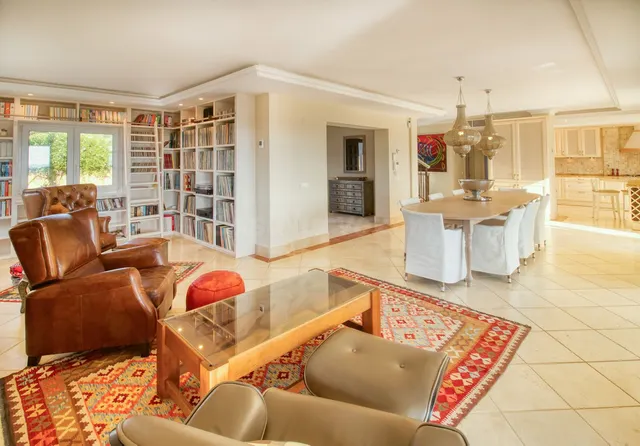 Chalet 4 habitaciones 440m² en venta - Costa Del Sol - foto 2