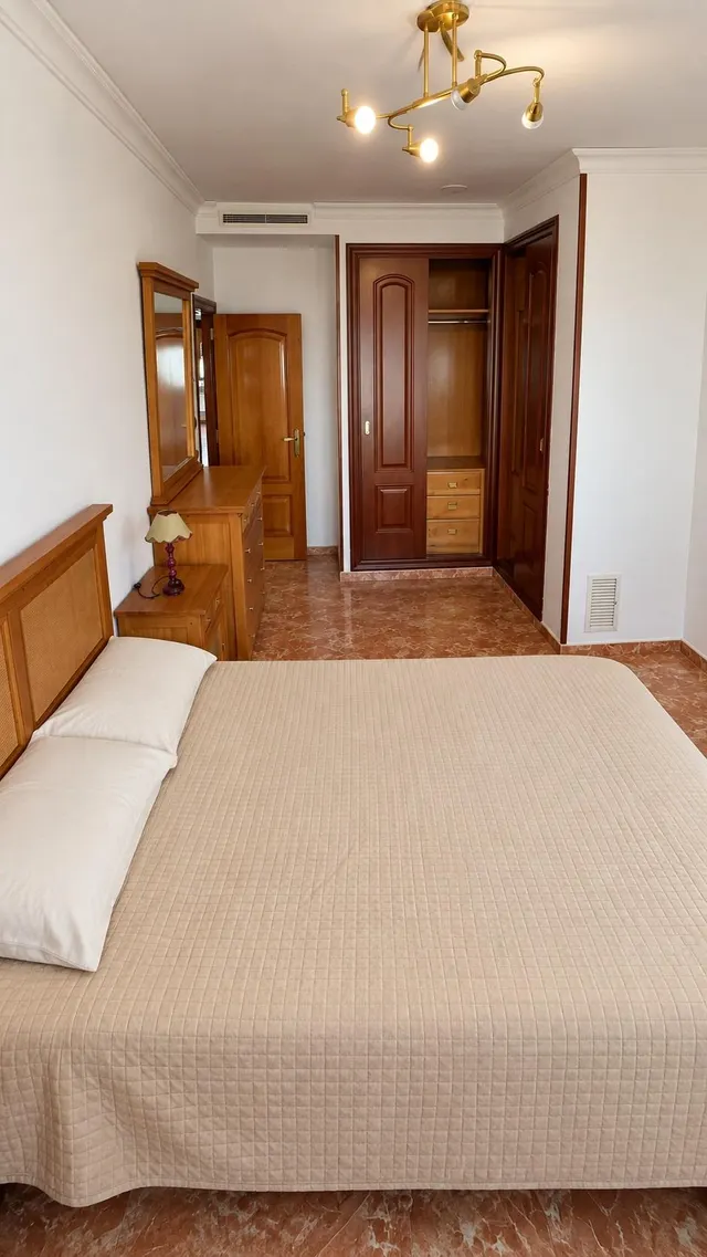 Chalet en venta en Zona Privilegiada, Carrer Llarguer, 90, Benirredrà, Gandía, Valencia — 17