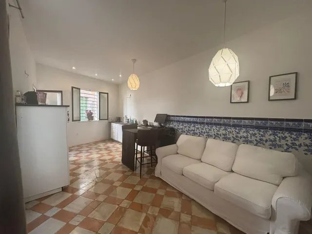 Casa señorial con algunas reformas pendientes — 9