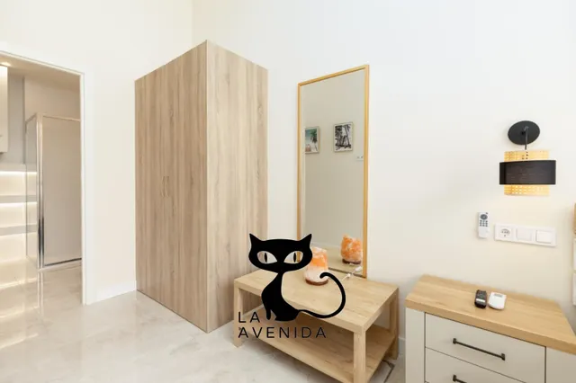 OPORTUNIDAD DE INVERSIÓN EN VALENCIA | ESTUDIO CON USO TURÍSTICO | DESDE 216.000 € | 9,2 % RENTABILIDAD NETA ESTIMADA* — 15