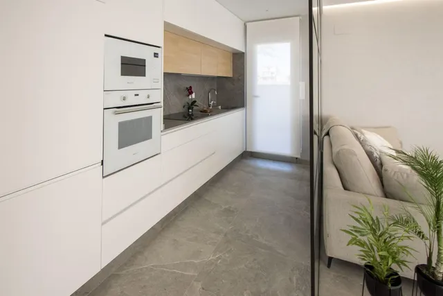 VILLA DE 3 DORMITORIOS DE NUEVA CONSTRUCCIÓN EN PILAR DE LA HORADADA EN EL CAMPO DE GOLF. — 10