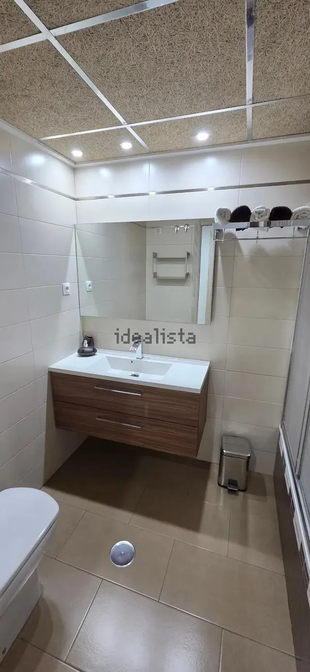 PISO MUY AMPLIO EN EL CENTRO DE MAZARRÓN — 16