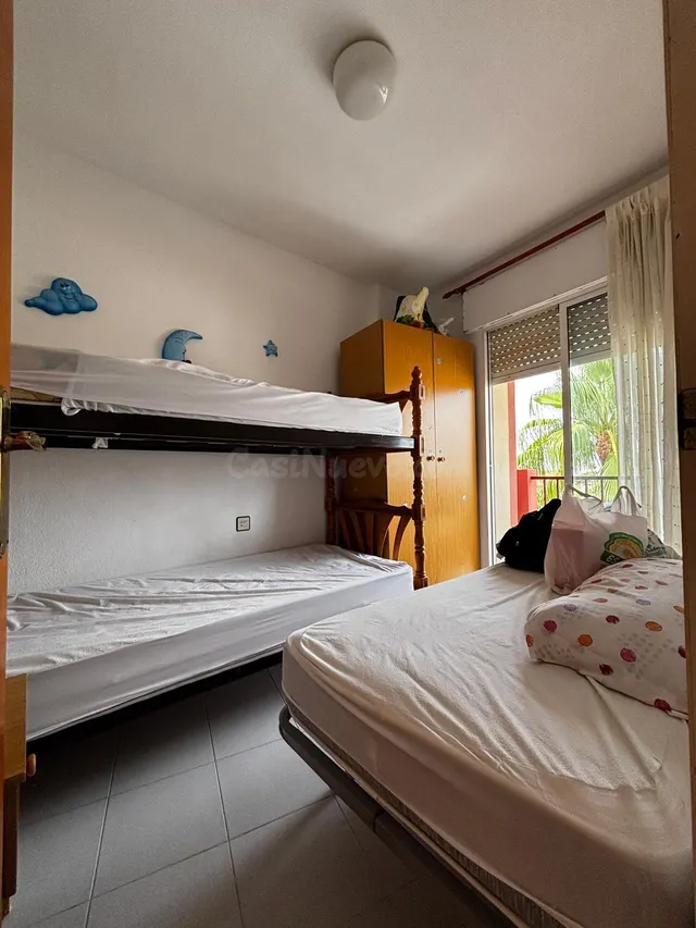 Apartamento con terraza a 300m de la playa de la isla de septiembre a junio — 7
