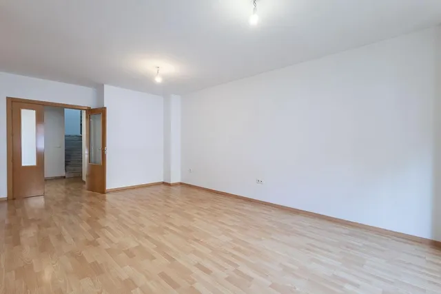 Ático dúplex junto Alhamar con 2 garajes y 2 trasteros — 8