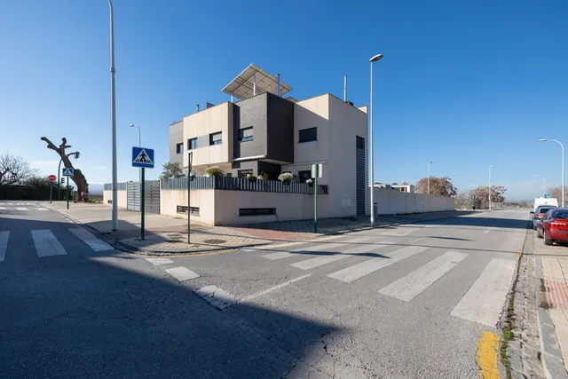 Parcelas listas para construir tu casa en Granada capital (Bobadilla) a un precio sin competencia — 9