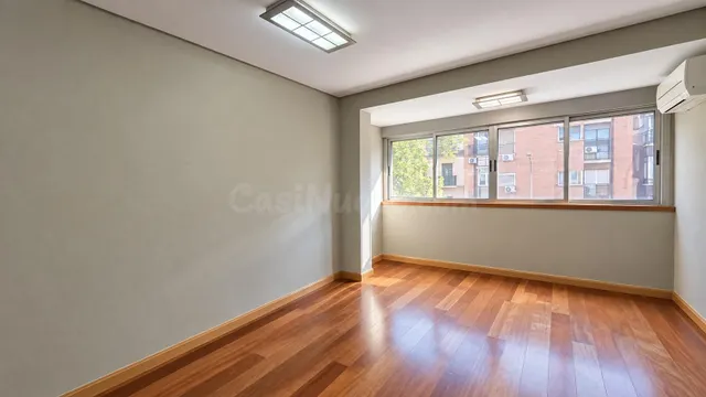 ¡INVERSORES! VENTA DE DOS PISOS UNIDOS A REFORMAR DE 3 DORMITORIOS Y 2 BAÑOS CADA UNO MUY CERCA DEL RETIRO — 5