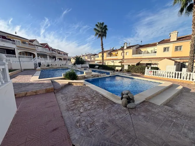 Casa 3 habitaciones 101m² en venta - Urbanizacion monteazul — 20