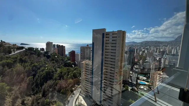 Apartamento con vistas al mar en Rincón de Loix, Benidorm (cl) — 2