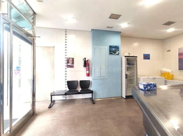 Local Comercial en zona de paso junto al Alcampo - foto 4