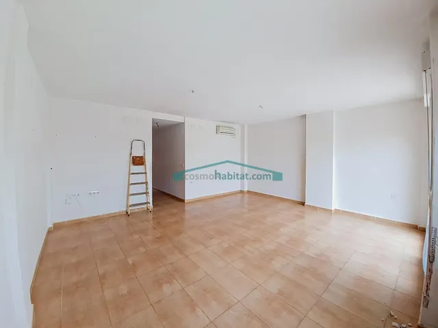 Chalet con jardín, 4 dormitorios y sótano independiente en Alfara de la Baronía — 9
