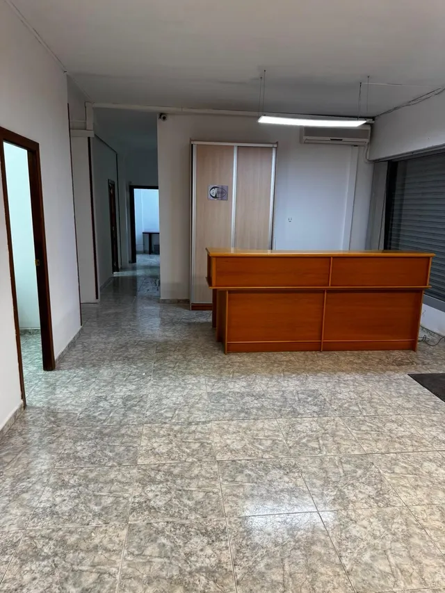NAVE INDUSTRIAL EN REUS — 14