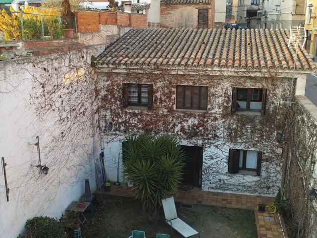 Encantadora finca cantonera al centre de Sentmenat — 12