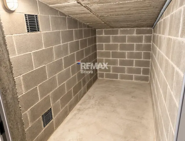 GIA46AC - Girona centro | Piso moderno en el centro de Girona con balcón, parking y trastero — 29
