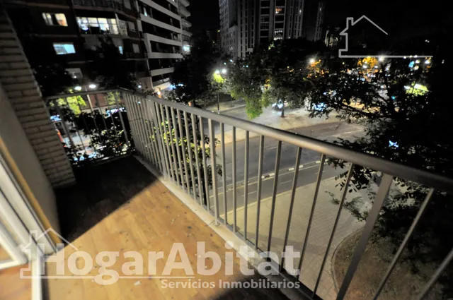 ¡REFORMADO! EXTERIOR CON ASCENSOR, BALCÓN Y TERRAZA — 23