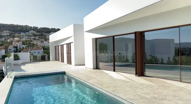Villa moderna lista para entrar en la costa de Benissa y Cal - foto 3