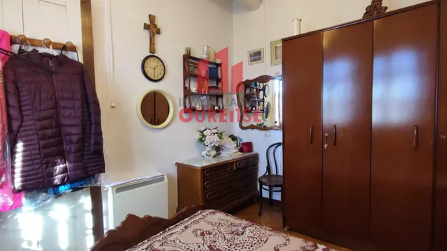 CASA DE PIEDRA CON PATIO Y TERRAZA CON BUENAS VISTAS EN LA ZONA DE CASTRELO. — 22