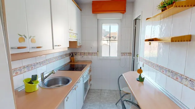 Piso en venta en El Molar - foto 3