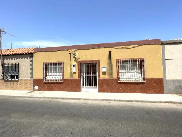 Casa 2 habitaciones 77m² en venta - Centro - foto 2