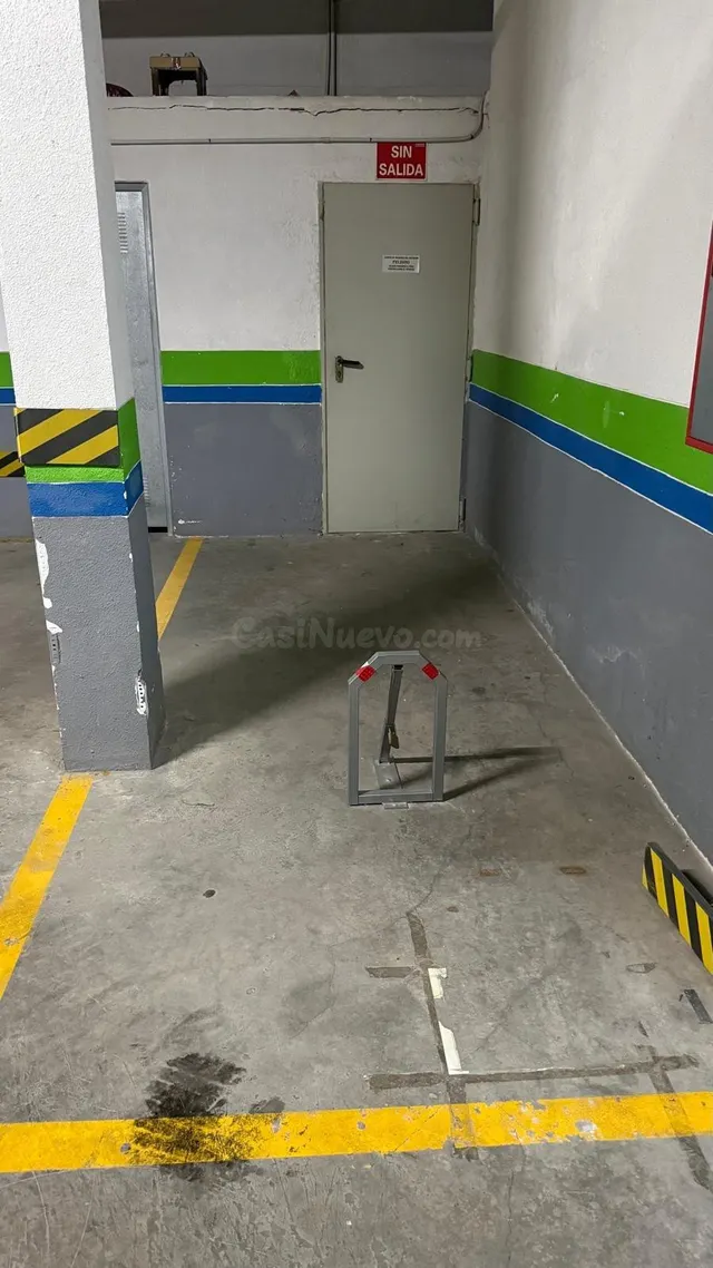 Se vende plaza de parking para moto - foto 5