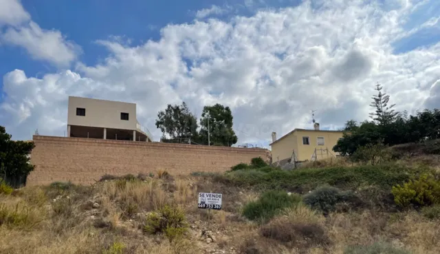 TERRENO URBANIZABLE MONTESOL